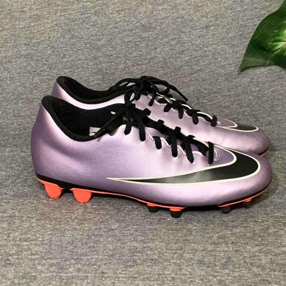 Nike Mercurial Purple Sports Shoes 7.5 Cleats